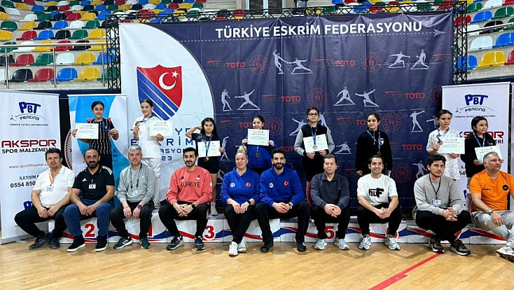 Elif Reyyan’dan doğum gününde Türkiye ikinciliği