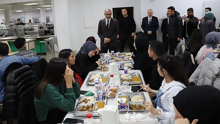 Fırat Üniversitesi, öğrencileri için iftar kampanyası başlattı
