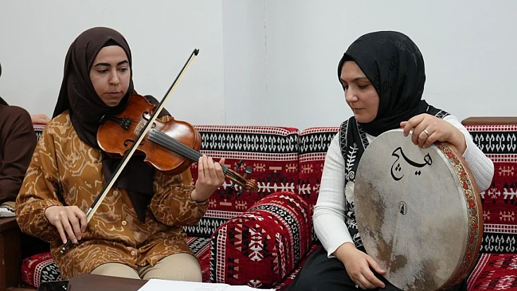 Kadın Sanat Buluşmaları’nda Bezmara Musiki Grubu sahne aldı