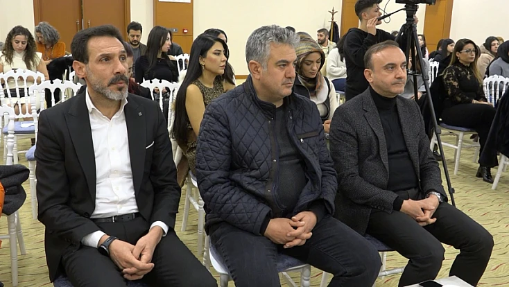 ‘Sinema ve TV Makyajı ve Sağlıklı Makyajın Kimyası’ söyleşisi