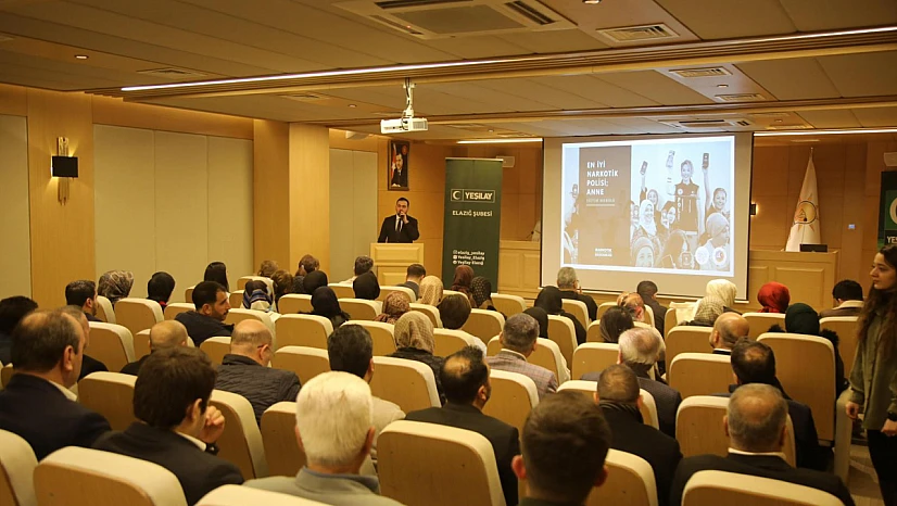 AK Parti Elazığ İl Başkanlığı'ndan bağımlılıkla mücadele semineri