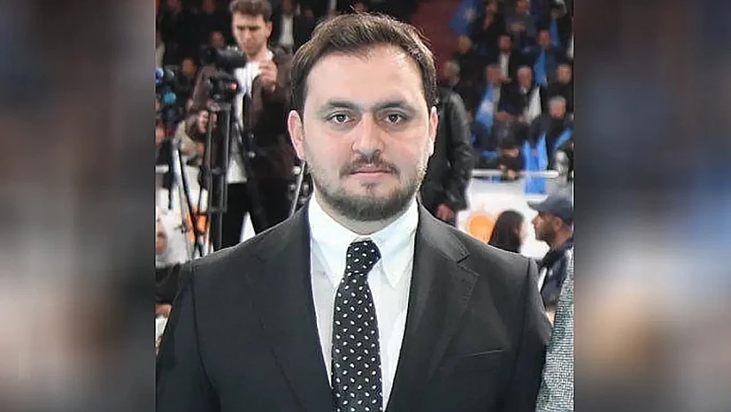 AK Parti İl Başkanlığı'na Sencer Selmanoğlu görevlendirildi