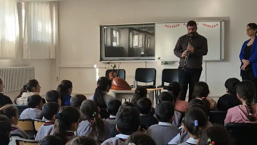 Arıcak'ta 'Müzik Aletlerini Tanıyoruz' etkinliği