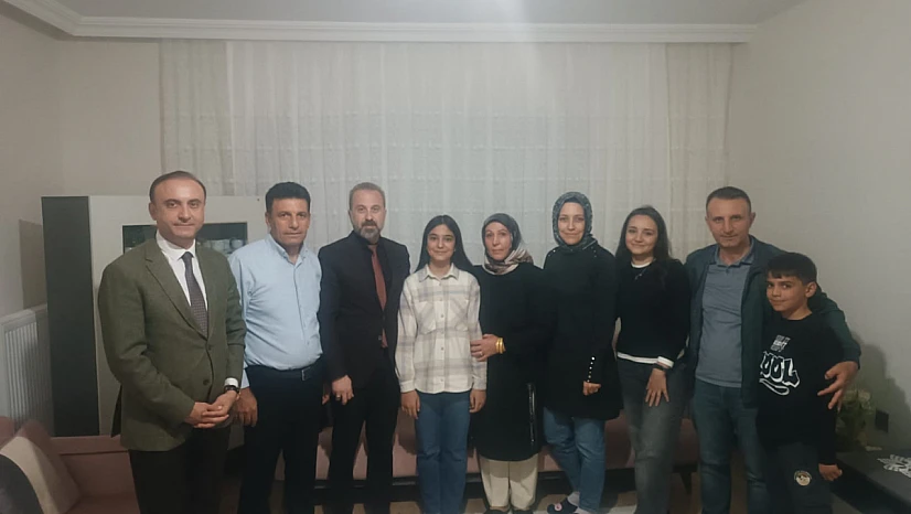 'Biz Bir Aileyiz Projesi' ev ziyaretleri devam ediyor