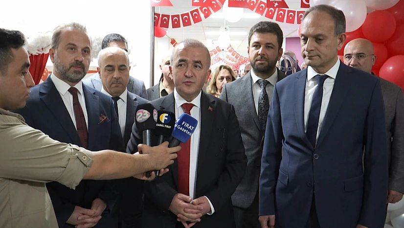 Cumhuriyet'in 102. Yılı Fethi Sekin Şehir Hastanesi'nde kutlandı