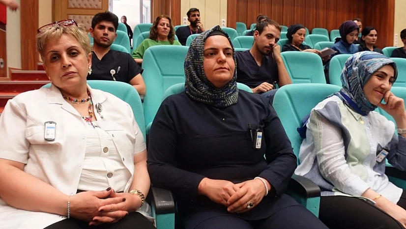 Dr. Yavuz'dan 'Öfke Kontrolü ve Tükenmişlik' konulu eğitim