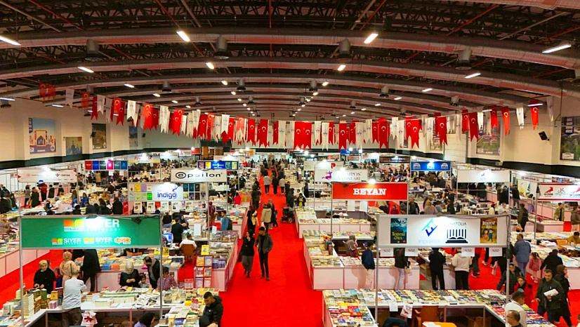 Elazığ Belediyesi 6'ıncı Kitap Fuarına yoğun ilgi