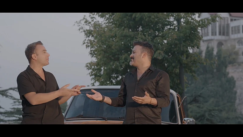 Emrah Güllü ve Ersin Güloğlu'ndan 'Elazığlı Ne Yapsın' klibi