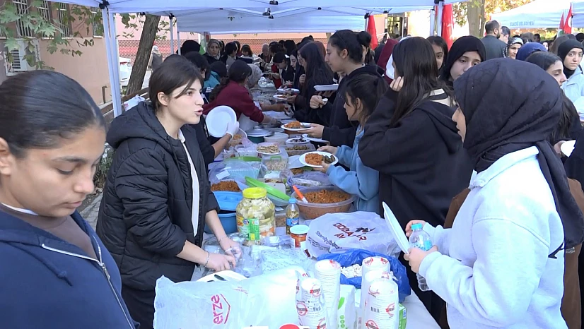 Gazze yararına kermes düzenlendi