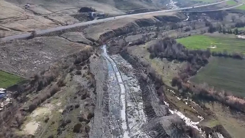 Karakoçan Kuşçu Deresi'nde ıslah çalışmaları tamamlandı