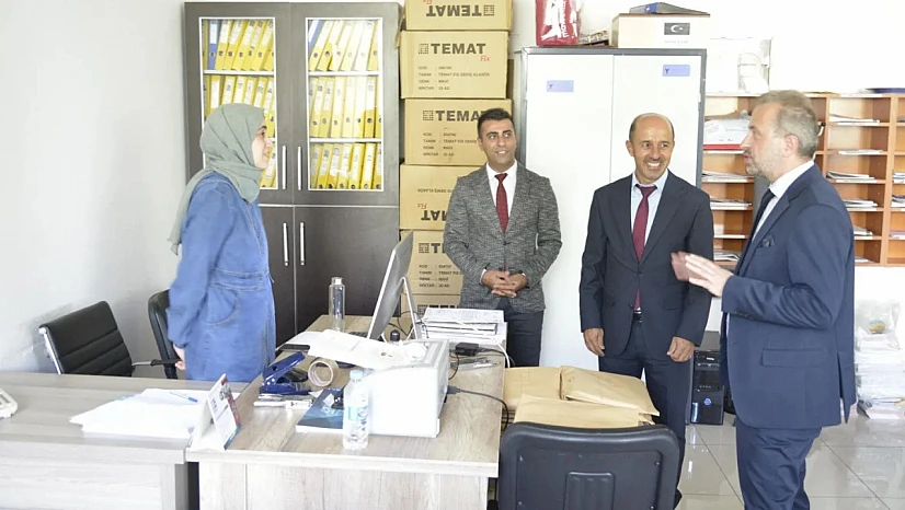 Müdür Şahin, Alacakaya ve Arıcak'ta eğitim çalışmalarını inceledi