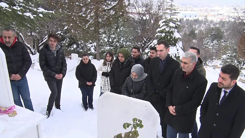 Rahmet ve özlemle anıyoruz