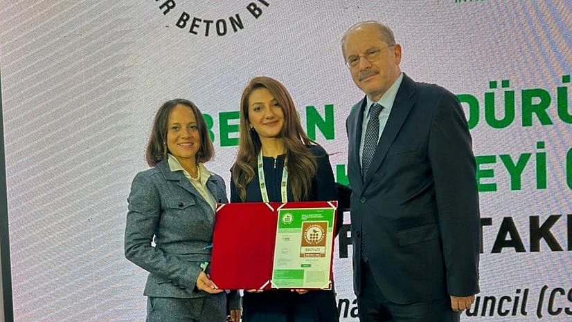 Seza Çimento'nun çevreci yaklaşımı uluslararası arenada tescillendi