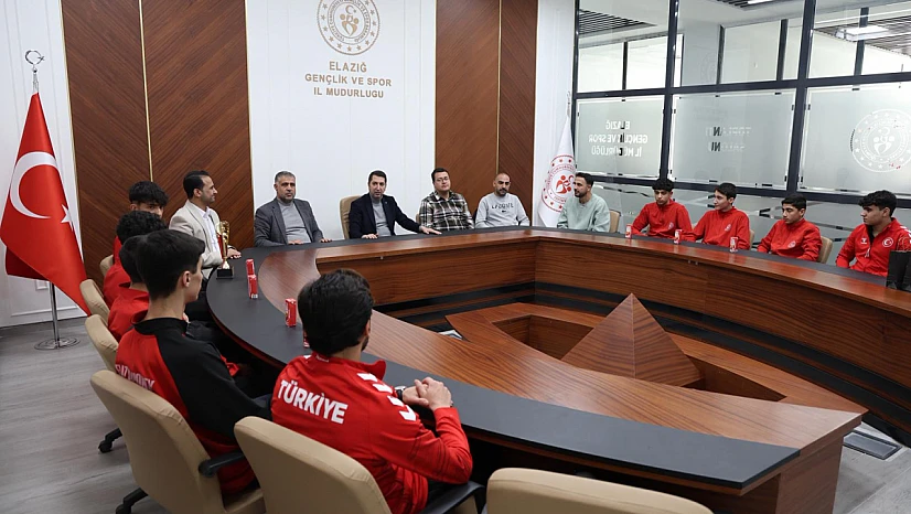 Türkiye'nin en genç hokey takımı