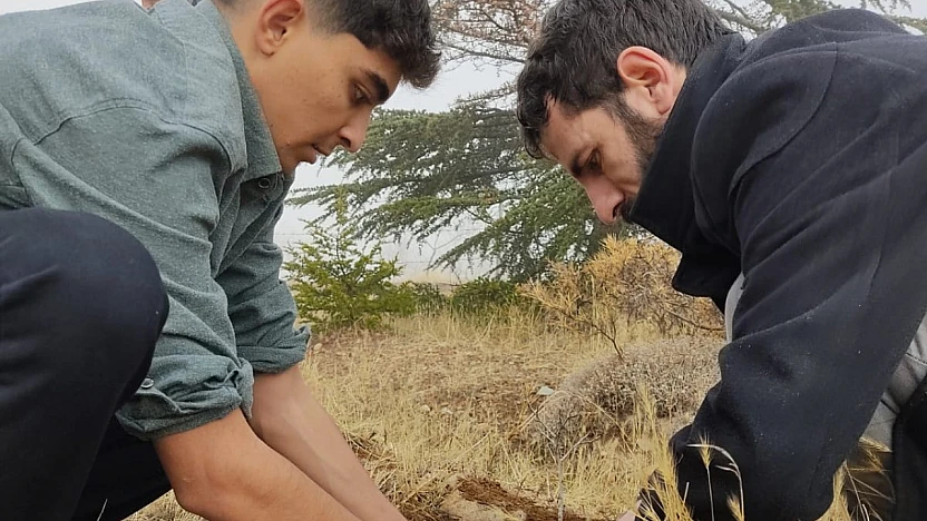 AGD'den Prof. Dr. Necmettin Erbakan Hatıra Ormanı'na fidan dikimi