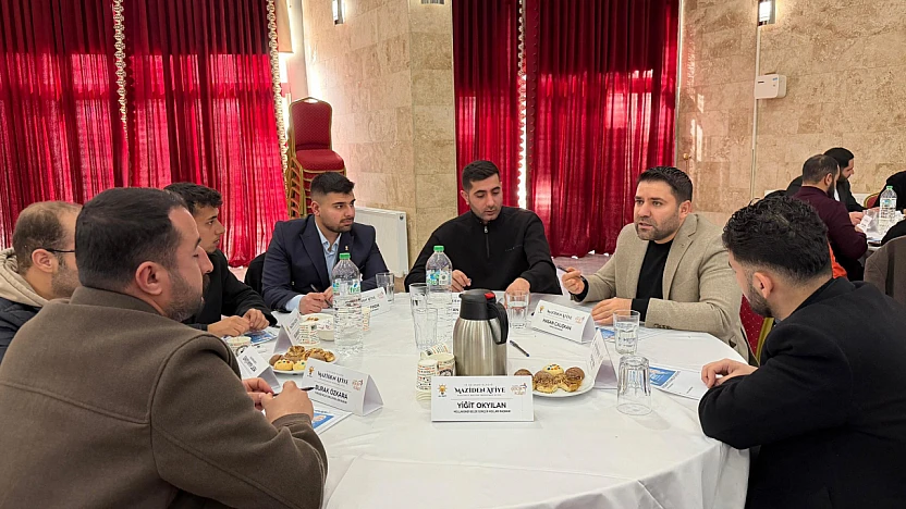AK Parti İl Gençlik Kolları'ndan 'Maziden Atiye Gençlik Çalıştayı'