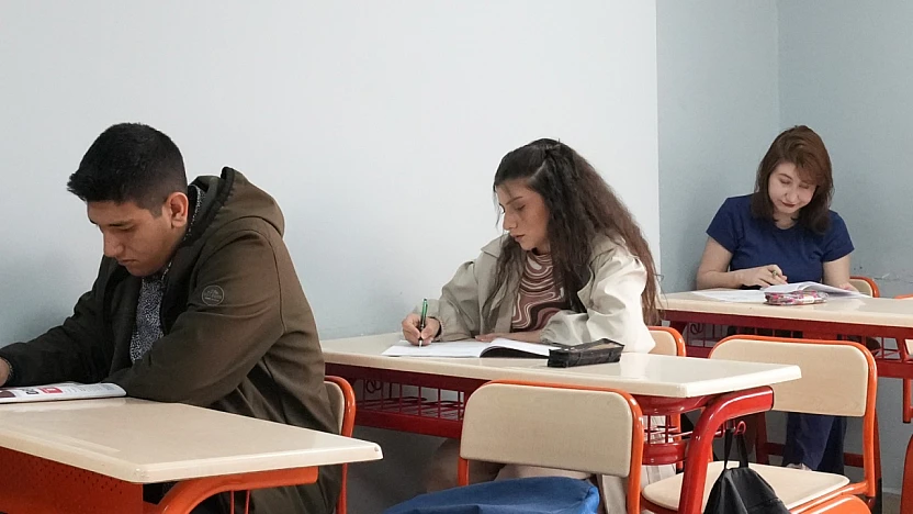 Elazığ Belediyesi, gençlere eğitim desteğini sürdürüyor