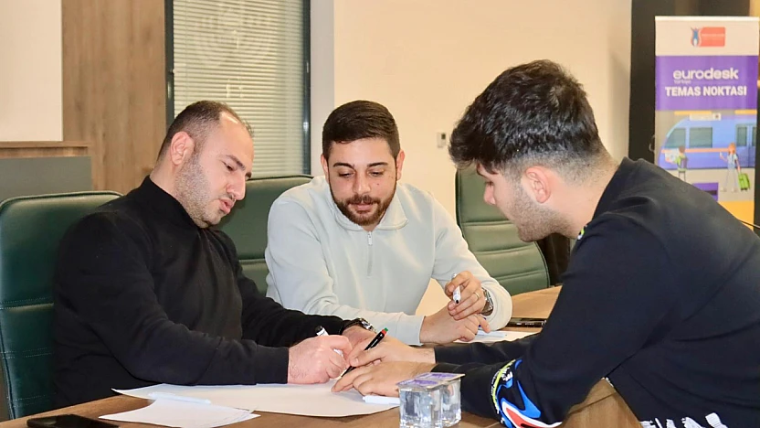 Elazığ Belediyesi Gençlik Meclisi'nden proje yazma eğitim programı