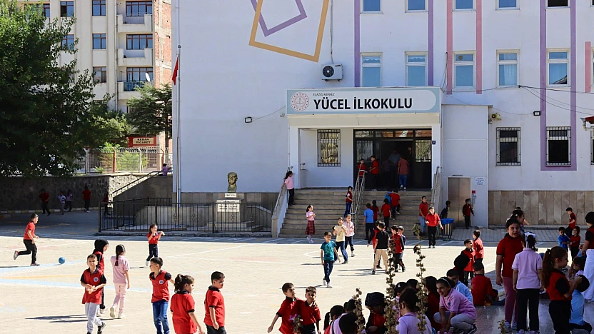 Elazığ Belediyesi'nden öğrencilere süt desteği