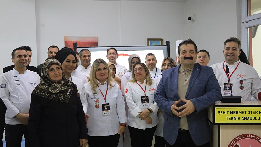 Elazığ'ın yöresel yemekleri yarıştı