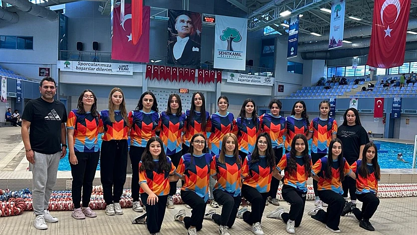 Elazığlı sporculardan sutopunda büyük başarı