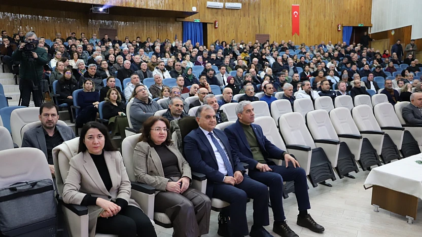 Rektör Prof. Dr. Göktaş, profesörlerle değerlendirme toplantısı yaptı