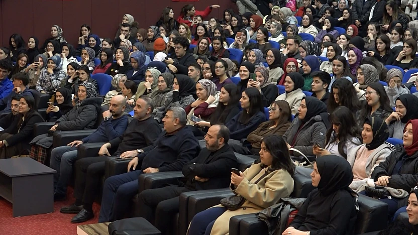 Sınavlara hazırlanan öğrenciler için söyleşi programı