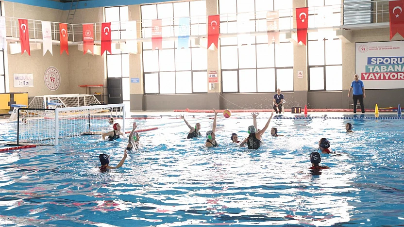 Su Topu Türkiye Şampiyonası Elazığ'da tamamlandı