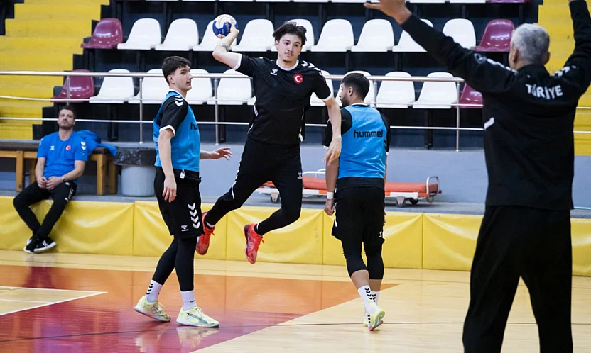 A Milli Takımı, Dünya Şampiyonası elemeleri için Elazığ'da