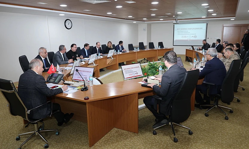 Afet sonrası dönüşüm masaya yatırıldı