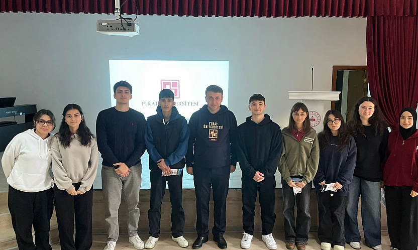 Bakü Türk Anadolu Lisesi'nde Fırat Üniversitesi tanıtıldı