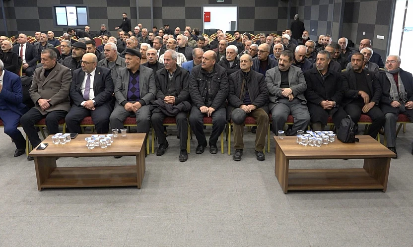 Başkan Mesut Aksan güven tazeledi