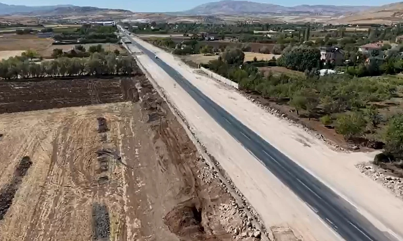 Baskil yolunda çalışmalar planlandığı şekilde ilerliyor