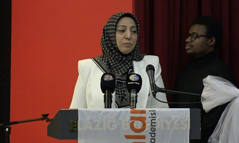 Elazığ Belediyesi'nden Mevlana ve Mehmet Akif Ersoy'u anma gecesi