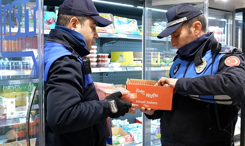 Elazığ Belediyesi'nden zincir marketlere denetim