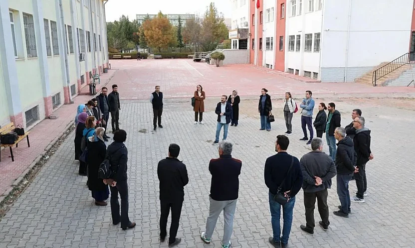 Elazığ'da 'Harezmi Eğitim Modeli' öğretmen eğitimleri başladı