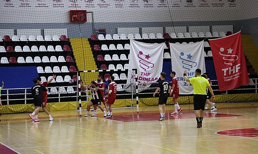 Elazığ Gençlik Spor Kulübü 2. Lig hentbol takımı seriye bağladı: 5'te 5!