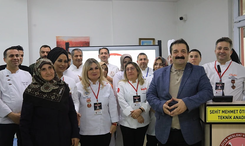 Elazığ'ın yöresel yemekleri yarıştı