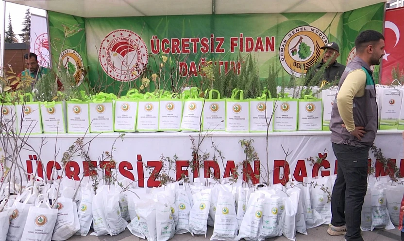 Elazığ Orman Bölge Müdürlüğü ücretsiz fidan dağıttı