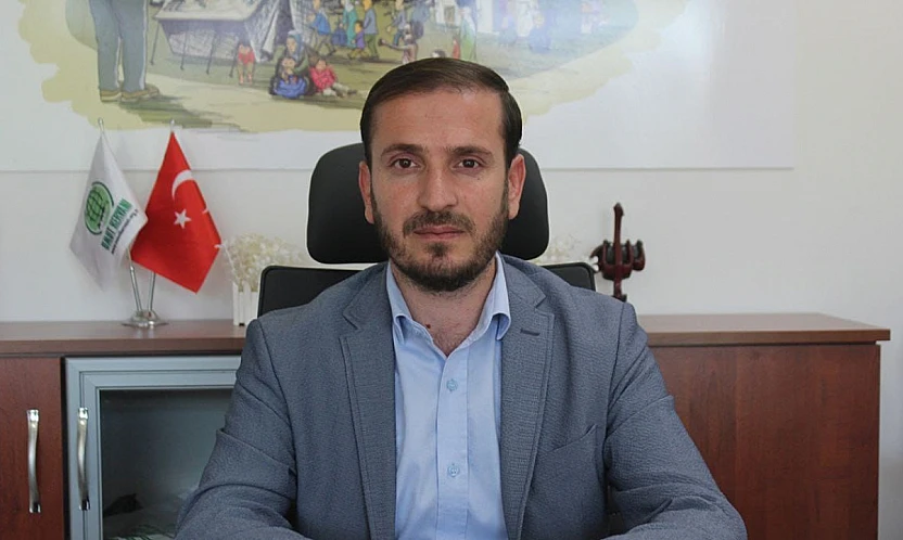 Elazığ Umut Kervanı'ndan elbise ve tekerlekli sandalye desteği