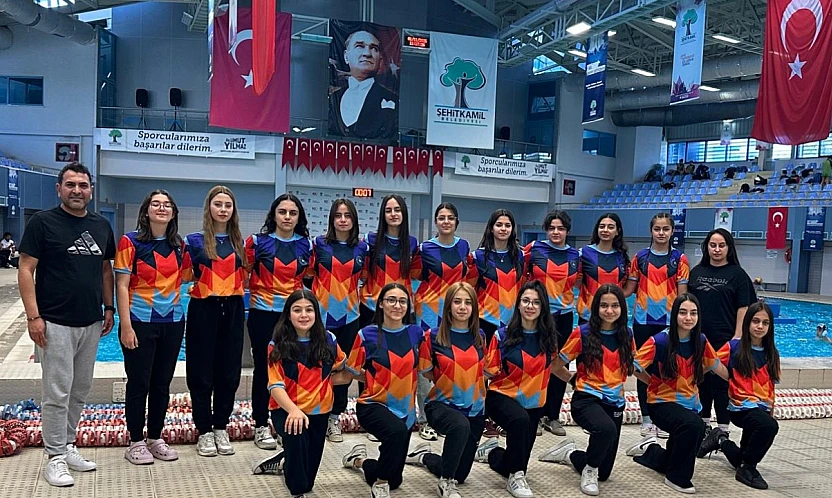 Elazığlı sporculardan sutopunda büyük başarı