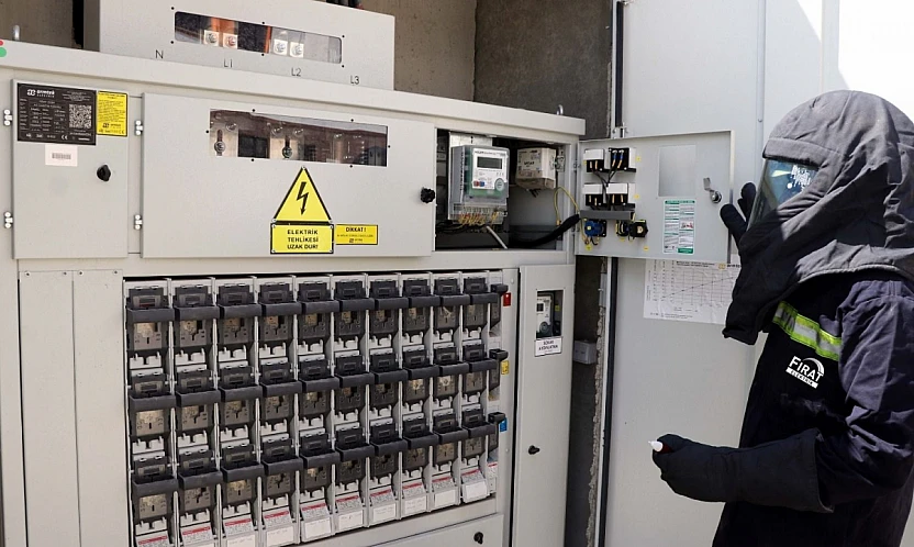 Fırat EDAŞ açıkladı: İzinsiz kazılar elektrik kesintisine yol açtı