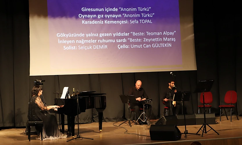 Fırat Üniversitesinde 'Piyano Eşliğinde Eserler Konseri' düzenlendi