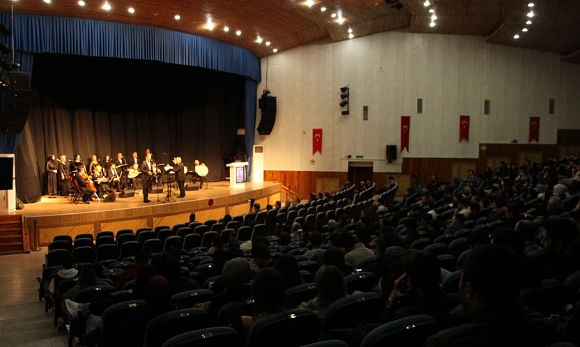 FÜ'de Mehmet Âkif'i anlamak konulu konferans