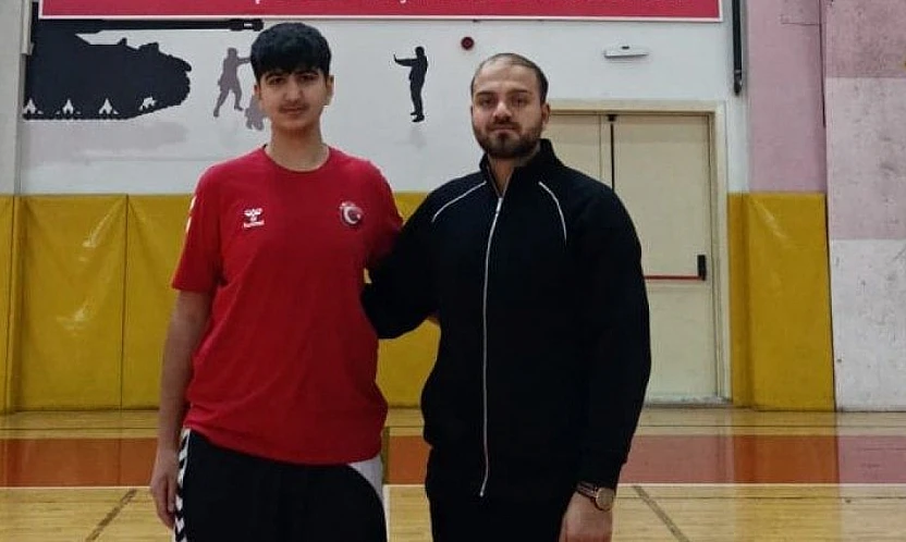 Gençlik ve Spor Kulübü Sporcusu M. Emir Yıldırım milli takım kampına davet edildi