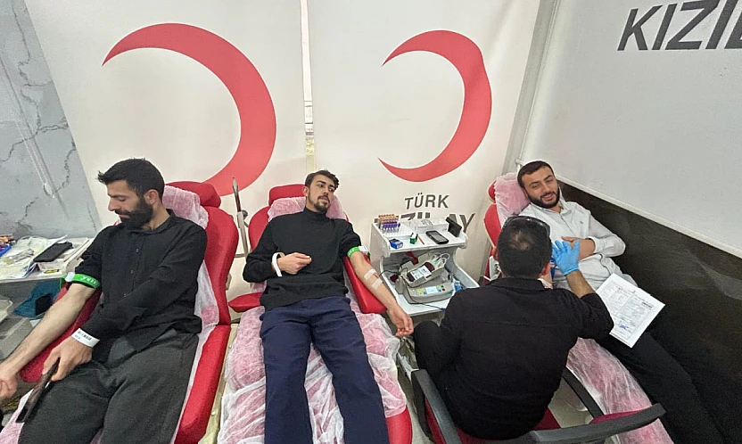 HÜDA PAR'dan kan bağışı etkinliği