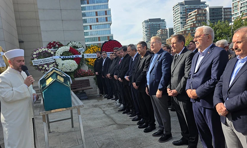 İbrahim Taşel'in Annesi Akide Taşel toprağa verildi