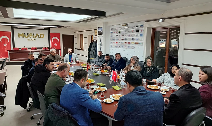 MÜSİAD Elazığ'da Mobilya Sektör Temsilcileri İle UR-GE toplantısı