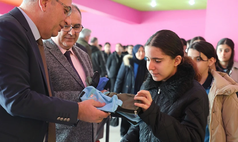 Öğrencilerden Bilim Merkezi'ne ziyaret
