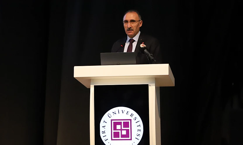 Rektör Prof. Dr. Göktaş, akademik personelle bir araya geldi